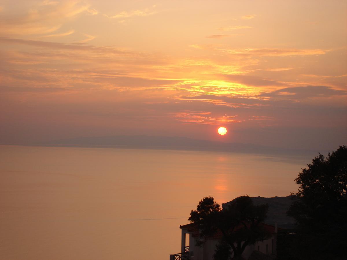 Aegean Castle Andros - Adults Only Aparthotel Agia Eleousa Exterior photo